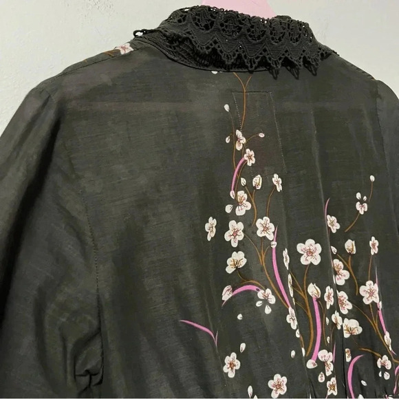 Johnny Was Floral Empire Crochet Collar Tunic Size XS - Picture 8 of 8
